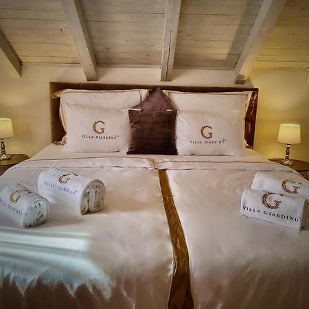 Villa Giardino Heritage Boutique Hotel Bol Room photo