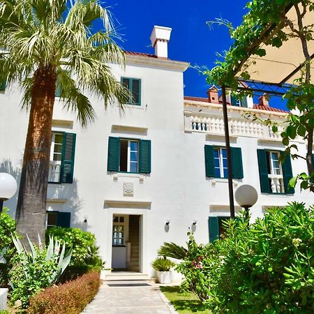Villa Giardino Heritage Boutique Hotel Bol Exterior photo